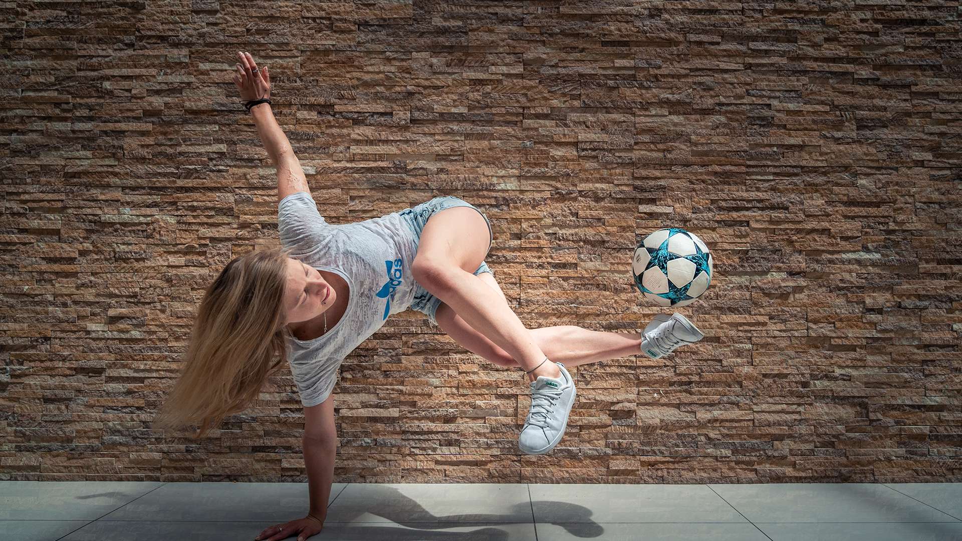 的成功举办 的成功举办